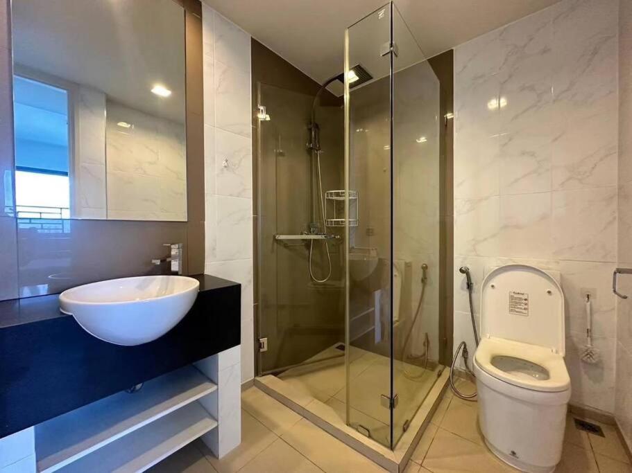 Sea View -high Floor 2 Bed Excellent Location