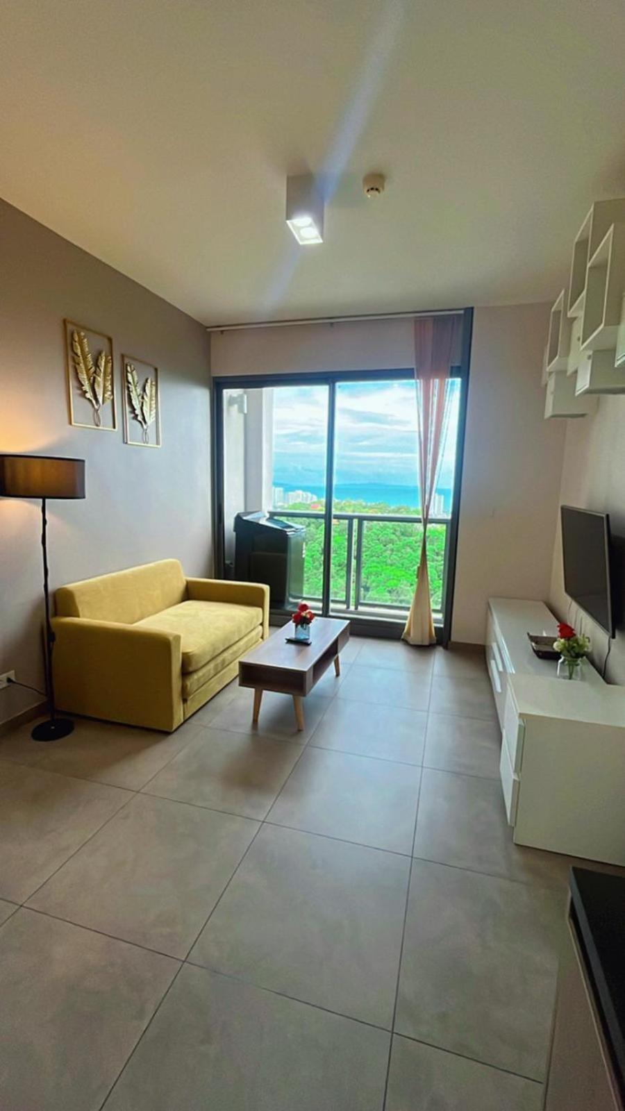 Sea View -high Floor 2 Bed Excellent Location *
